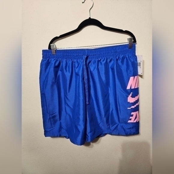 Men's Nike Swim Trunks - Picture 1 of 3